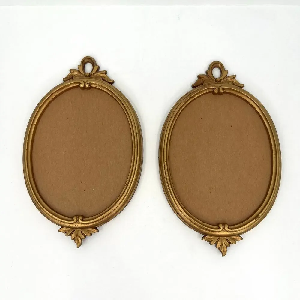 Vintage French Victorian Rococo oval photo frame with elegant bow- set of 2